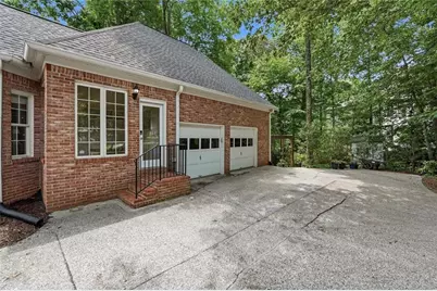1095 Laurian Park Drive, Roswell, GA 30075 - Photo 33