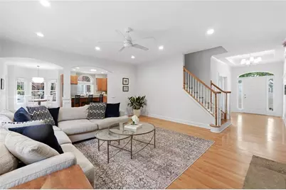 1095 Laurian Park Drive, Roswell, GA 30075 - Photo 3