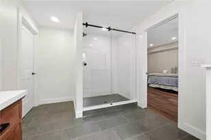1095 Laurian Park Dr, Roswell, GA 30075 - Photo 31