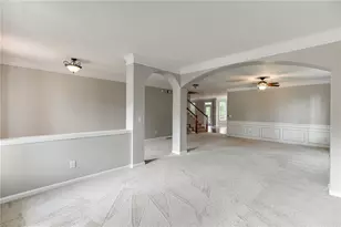 5971 Peacock Ln, Hoschton, GA 30548 - Photo 5