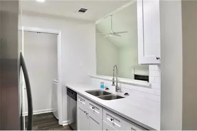 3790 Mays Court SW, Atlanta, GA 30331 - Photo 7