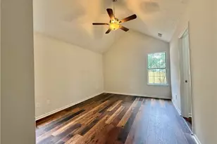 3790 Mays Ct SW, Atlanta, GA 30331 - Photo 11