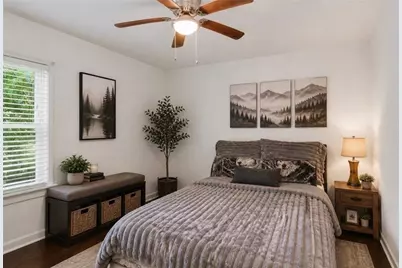 1383 Lanvale Drive SW, Atlanta, GA 30310 - Photo 5