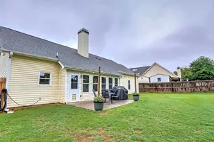 6145 Devonshire Dr, Flowery Branch, GA 30542 - Photo 39
