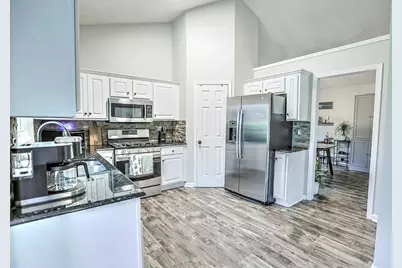 6145 Devonshire Drive, Flowery Branch, GA 30542 - Photo 11