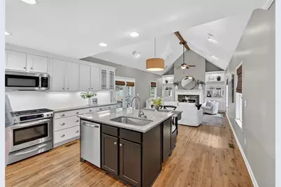 1898 Dyer Circle, Chamblee, GA 30341 - Photo 7