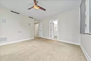 700 Park Regency Pl NE, Atlanta, GA 30326 - Photo 11