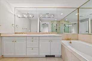 700 Park Regency Pl NE, Atlanta, GA 30326 - Photo 15