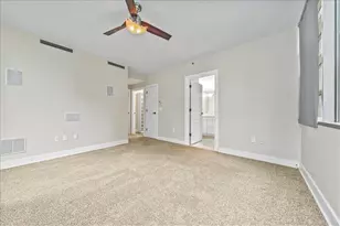 700 Park Regency Pl NE, Atlanta, GA 30326 - Photo 11