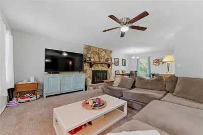 2727 Berry Court, Marietta, GA 30066 - Photo 5