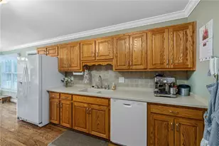 204 Windrose Meadow Ln, Clarkesville, GA 30523 - Photo 9