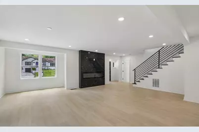 1755 Emerald Avenue SW, Atlanta, GA 30310 - Photo 11