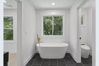 1755 Emerald Avenue SW, Atlanta, GA 30310 - Photo 29