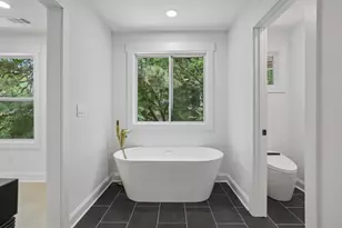 1755 Emerald Ave SW, Atlanta, GA 30310 - Photo 29