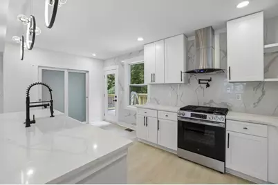 1755 Emerald Avenue SW, Atlanta, GA 30310 - Photo 17