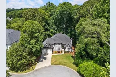 3851 Glenhurst Drive SE, Smyrna, GA 30080 - Photo 3
