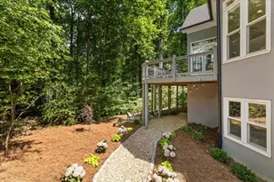3851 Glenhurst Dr SE, Smyrna, GA 30080 - Photo 65