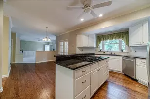 387 Coopers Pond Dr, Lawrenceville, GA 30044 - Photo 19