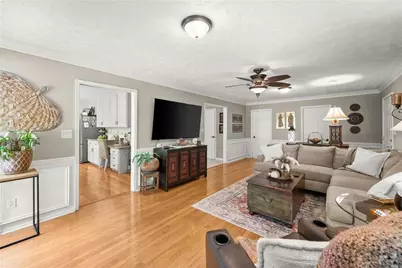 3814 Shawnee Run SW, Lilburn, GA 30047 - Photo 19