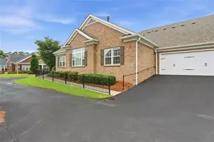 3328 Tree Ridge Ct, Buford, GA 30519 - Photo 3