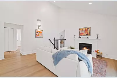 83 Dunwoody Springs Drive, Sandy Springs, GA 30328 - Photo 7