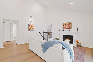 83 Dunwoody Springs Dr, Sandy Springs, GA 30328 - Photo 7