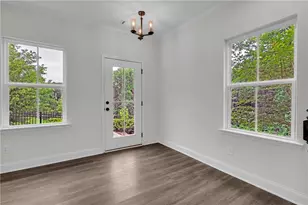 2651 Strm Ter NW, Atlanta, GA 30318 - Photo 9