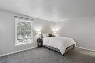 6700 Roswell Rd, Sandy Springs, GA 30328 - Photo 13