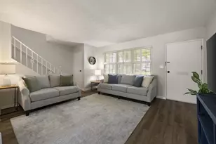 4060 Haverhill Dr, Atlanta, GA 30342 - Photo 5