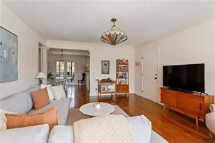 115 Peachtree Memorial Dr, Atlanta, GA 30309 - Photo 11