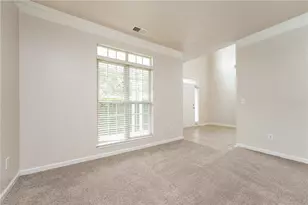 827 Shadow Lake Dr, Lithonia, GA 30058 - Photo 17