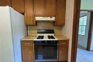 5604 Meadowood Dr, Acworth, GA 30102 - Photo 9