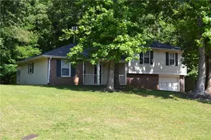 5604 Meadowood Dr, Acworth, GA 30102 - Photo 3