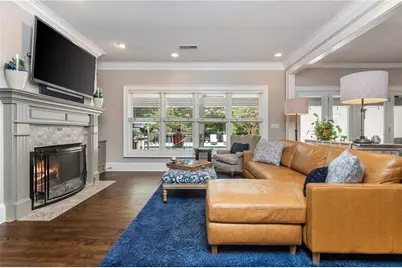 1025 Stonegate Court, Roswell, GA 30075 - Photo 13
