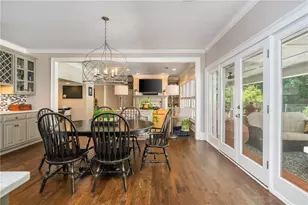 1025 Stonegate Ct, Roswell, GA 30075 - Photo 23