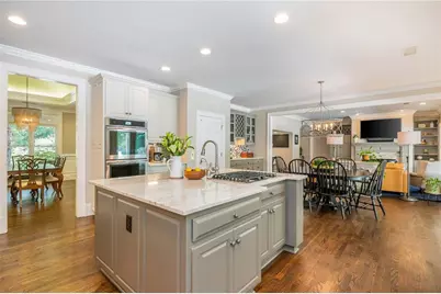 1025 Stonegate Court, Roswell, GA 30075 - Photo 35