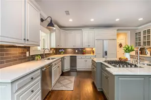 1025 Stonegate Ct, Roswell, GA 30075 - Photo 27