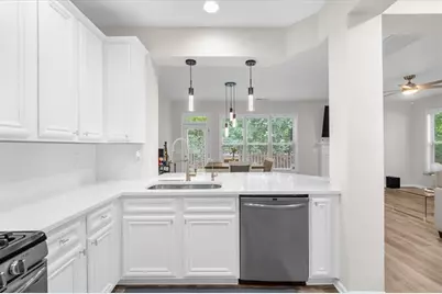121 Creighton Lane, Marietta, GA 30008 - Photo 23