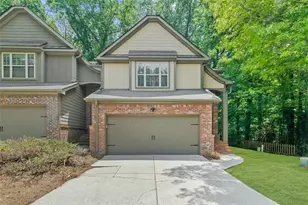 121 Creighton Ln, Marietta, GA 30008 - Photo 1
