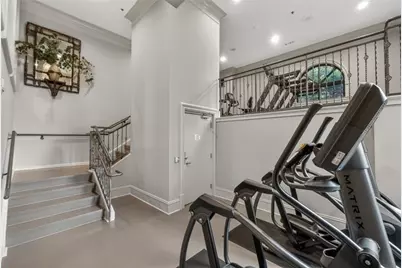 3334 Peachtree Road NE #103, Atlanta, GA 30326 - Photo 33