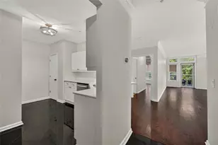 3334 Peachtree Rd NE, Atlanta, GA 30326 - Photo 11