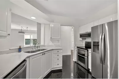 3334 Peachtree Road NE #103, Atlanta, GA 30326 - Photo 15