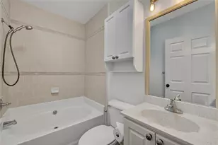 3334 Peachtree Rd NE, Atlanta, GA 30326 - Photo 19