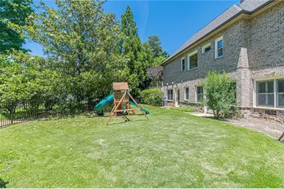 730 Glenairy Drive, Sandy Springs, GA 30328 - Photo 7