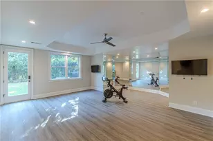 730 Glenairy Dr, Sandy Springs, GA 30328 - Photo 153