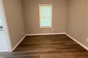 6255 Creekford Ln, Lithonia, GA 30058 - Photo 5