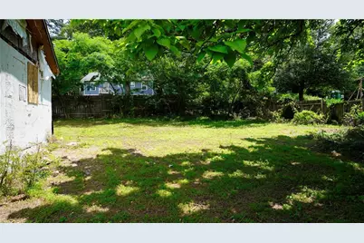2186 Tiger Flowers Drive NW, Atlanta, GA 30314 - Photo 5