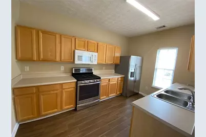 646 Kenridge Drive, Suwanee, GA 30024 - Photo 9