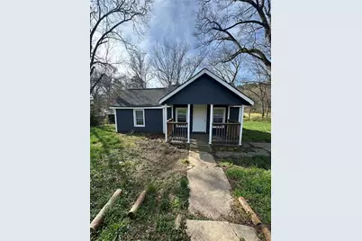 1675 Oak Street NE, Conyers, GA 30012 - Photo 1