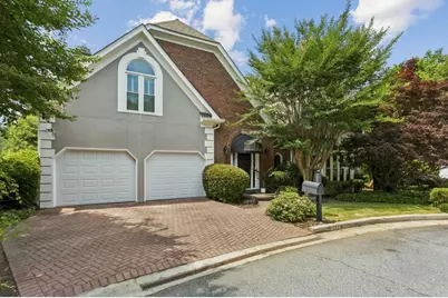 4223 Wieuca Overlook NE, Atlanta, GA 30342 - Photo 1